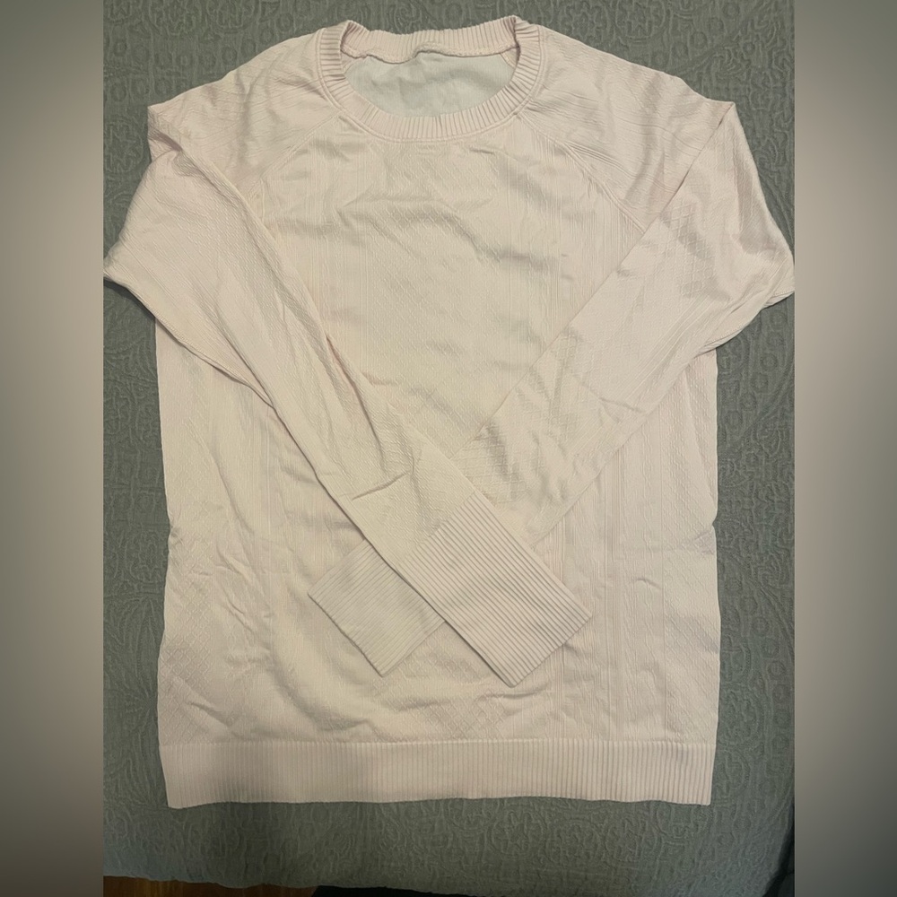 Lululemon swiftly long sleeve, textured print, size 10, light pink